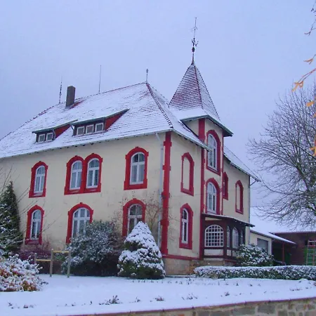 Cosy Flat On A Family Friendly Farm In Northern Hesse Nyaraló *
