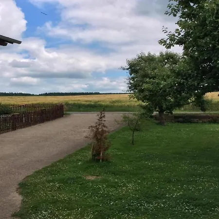 Cosy Flat On A Family Friendly Farm In Northern Hesse 度假居