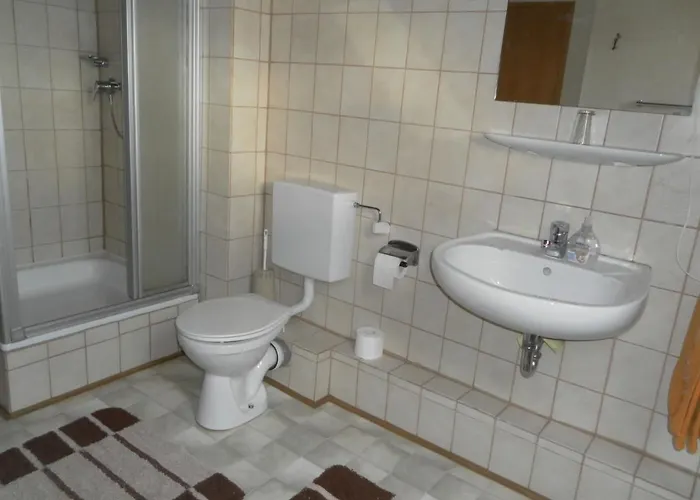 Cosy Flat On A Family Friendly Farm In Northern Hesse Nyaraló *